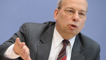 Rainer Wendt, président du syndicat de police allemand DPolG. (TOBIAS KLEINSCHMIDT / DPA)