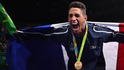 Tony Yoka, médaillé d'or des super lourds aux Jeux olympiques de Rio en 2016. (YURI CORTEZ / AFP)