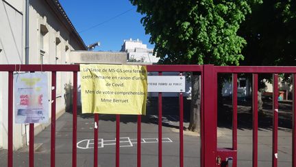 Parfois les fermetures de classe sont inévitables à cause de la propagation du Covid (photo d'archive). (ALEXANDRE  CHASSIGNON  / RADIO FRANCE)