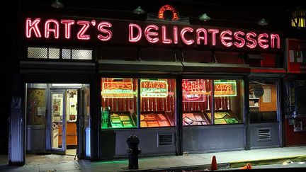 "Katz’s Deli / Closing time" (2012)
 (Alan Wolfson)