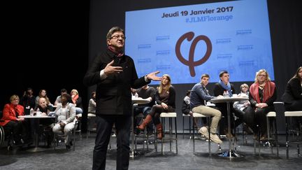 Jean-Luc Mélenchon en meeting à Florange le jeudi 19 janvier 2017. (JEAN-CHRISTOPHE VERHAEGEN / AFP)