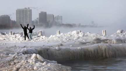 Chicago, le 6 janvier 2014 sur le lac Michigan. (SCOTT OLSON / GETTY IMAGES NORTH AMERICA)