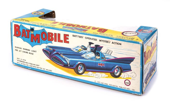 "Batmobile", Véhicule en tôle lithographiée et plastique, 1972, vente Batman chez Millon (-)