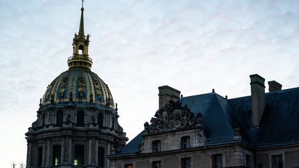 Le dôme de la cathédrale Saint-Louis-des-Invalides, à Paris, le 19 novembre 2020. (XOZE BOUZAS / HANS LUCAS)