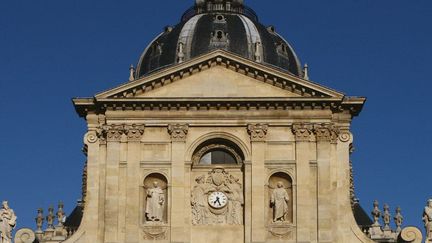 Le fronton et la coupole de La Sorbonne, à Paris
 (BRAVO-ANA/ONLY FRANCE/AFP)