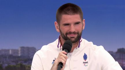 Le badiste tricolore s’est offert la médaille d’or en Badminton hier, lundi 2 septembre. Il a accepté de répondre aux questions du 13 Heures et dévoile la clé de son succès. Interview.