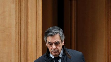 François Fillon, l'air sombre des mauvais jours, le 1er février 2017 (REUTERS - Christian Hartmann)