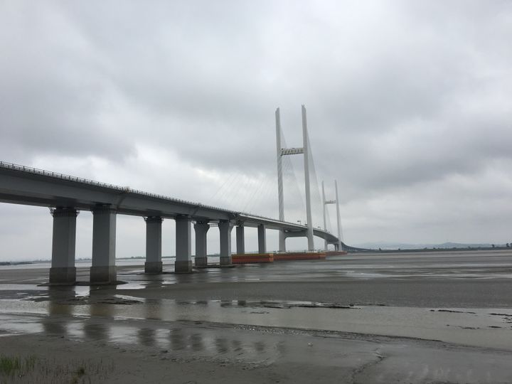 Le pont qui relie Dandong à l'île de la lune. (Radio France/Dominique André)