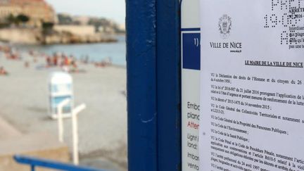 Burkini : des maires persistent à l'interdire