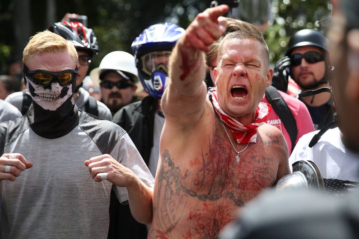 A Berkeley (Californie, Etats-Unis), des supporters de Trump font face aux manifestants, le 15 avril 2017. (ELIJAH NOUVELAGE / GETTY IMAGES NORTH AMERICA)