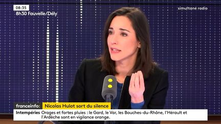 Brune Poirson, secrétaire d'Etat auprès du ministre de la Transition Écologique et Solidaire, sur le plateau de franceinfo, le 23 novembre 2018. (FRANCEINFO)