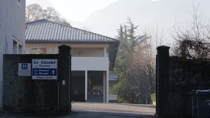 La maison de retraite Le Cesalet Dessous &agrave; Chamb&eacute;ry (Savoie), dont une aide-soignante a &eacute;t&eacute; mise en examen pour avoir empoisonn&eacute; neuf patients, dont six mortellemennt, le 12 d&eacute;cembre 2013. (  MAXPPP)