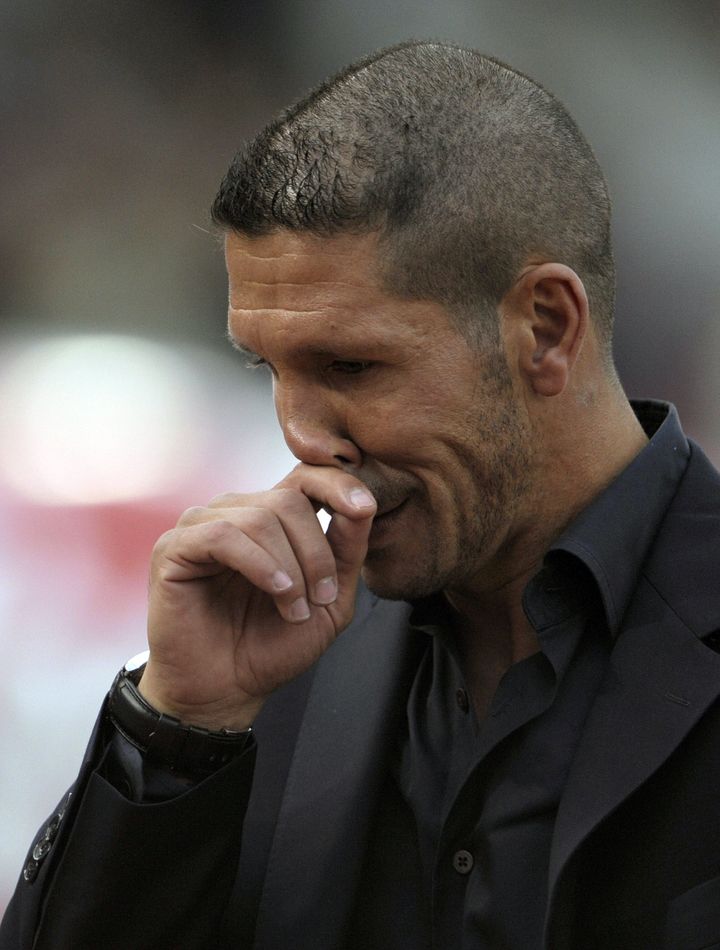 Diego Simeone alors qu'il coachait River Plante, le 24 mars 2008. (JUAN MABROMATA / AFP)