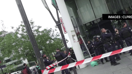 Paris : une femme neutralisée après avoir menacée des usagers du RER (franceinfo)