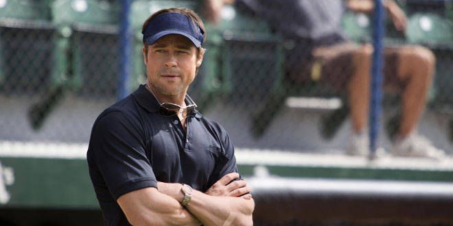 Brad Pitt est Billy Beane dans Le Stratège