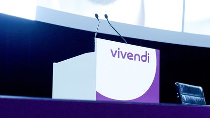 Une assemblée générale de Vivendi en 2018 (illustration).&nbsp; (ERIC PIERMONT / AFP)