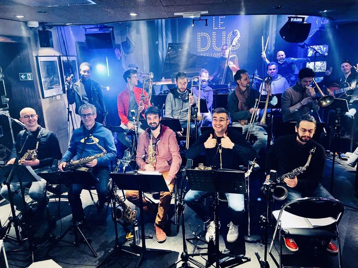 Des musiciens du Amazing Keystone Big Band au Duc des Lombards, à Paris, le 30 novembre 2020 (Sarah Benabbou)