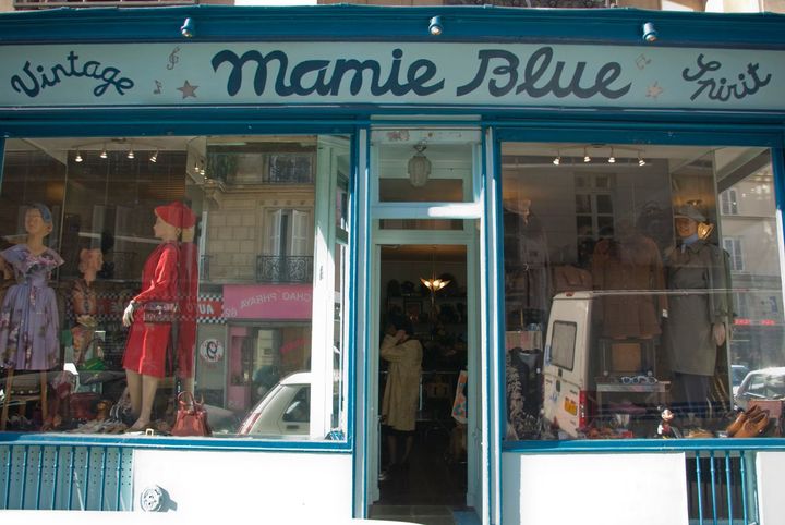 Boutique Mamie Blue, 69 rue Rochechouart, Paris 9ème. (Mamie Blue)