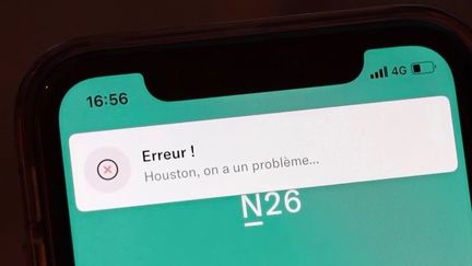 Le manque d'interlocuteurs peut avoir des inconvénients, comme la fermeture intempestive d'un compte sans préavis.&nbsp; (CAPTURE D'ÉCRAN FRANCE 2)