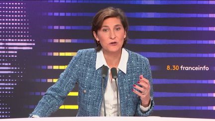 Amélie Oudéa-Castéra, ministre des Sports et des Jeux olympiques, invitée du "8h30 franceinfo" mercredi 28 août (Radio France)