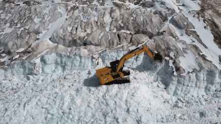 Coupe du monde de ski : polémique après le pillage d’un glacier à Zermatt, en Suisse (France 2)