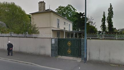 L'entrée d'une mosquée de Villiers-le-Bel (Val-d'Oise), en avril 2019. (GOOGLE STREET VIEW)