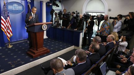 Le pr&eacute;sident am&eacute;ricain, Barack Obama, s'adresse &agrave; la presse depuis la Maison Blanche, le 27 septembre 2013. (KEVIN LAMARQUE / REUTERS)