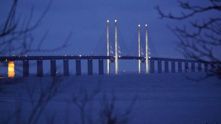 Le pont&nbsp;Öresund&nbsp;entre la Suède et le Danemark, le 21 décembre 2020.&nbsp; (JOHAN NILSSON / AFP)