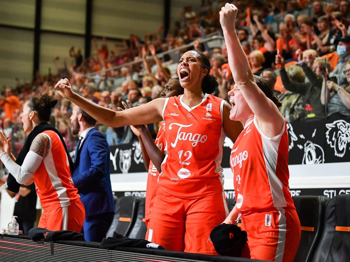 Basket les joueuses de Bourges sacr es championnes de France