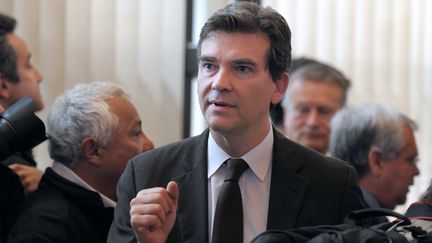 Le ministre du Redressement productif, Arnaud Montebourg, lors de la remise du rapport Sartorius au minist&egrave;re de l'Economie, &agrave; Paris, le 11 septembre 2012. (ERIC PIERMONT / AFP)