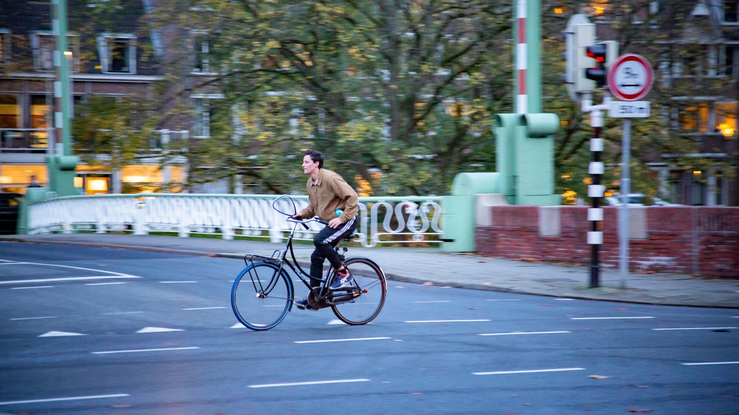 Cycling short trips could save the equivalent of Canada’s annual CO2 emissions, study finds