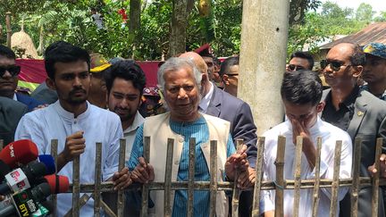 Muhammad Yunus, à la tête du gouvernement du Bangladesh, à Rangpur, le 10 août 2024. (- / AFP)