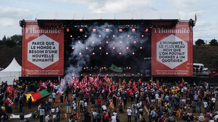 La scène de la Fête de l'Humanité, samedi 11 septembre 2021 à La Courneuve (Seine-Saint-Denis). (UGO PADOVANI / HANS LUCAS / AFP)