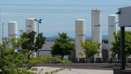 &nbsp; (Un attentat Islamiste commis vendredi matin dans une usine de gaz industriels Air Products à Saint-Quentin-Fallavier en Isère a fait un mort et deux blessés. Une tête décapitée a été retrouvée accrochée à un grillage © Maxppp)