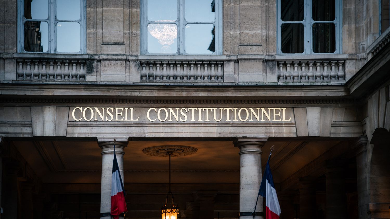 Projet De Loi Immigration Le Conseil Constitutionnel Censure