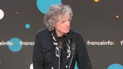 Paul Personne, guitariste et chanteur. (FRANCEINFO / RADIO FRANCE)