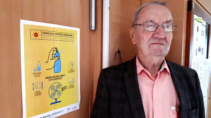 Roger, 83 ans, résident de l'Ehpad Edilys à Lille.&nbsp; (Benjamin Illy / RADIO FRANCE)