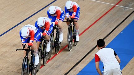 L'équipe de France féminine de poursuite s'est qualifiée pour le premier tour, au vélodrome d'Izu, au Japon, le 2 août 2021. (GREG BAKER / AFP)