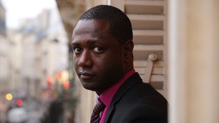  ("J’attends que la justice soit faite, j’attends aussi des réparations parce que jusqu’à maintenant j’ai pas pu reprendre le travail", affirme Souleymane. © Maxppp)