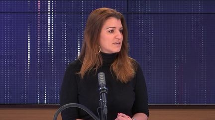 Marlène Schiappa,&nbsp;ministre déléguée auprès du ministre de l'Intérieur, chargée de la Citoyenneté, tête de liste LREM à Paris pour les régionales, le dimanche 2 mai 2021 sur franceinfo. (FRANCEINFO / RADIOFRANCE)