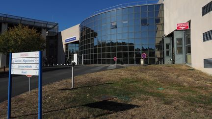 L'hôpital du Blanc, dans l'Indre. (GUILLAUME SOUVANT / AFP)