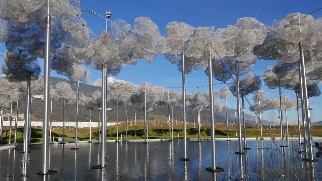 &nbsp; (Le jardin des nuages de cristal de Swarovski © Emmanuel Langlois)