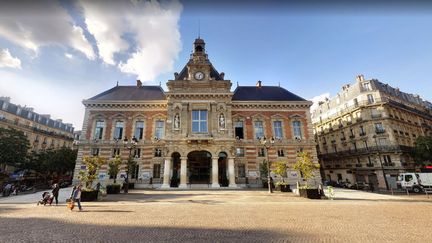 La façade de la mairie du 19e arrondissement de Paris. (GOOGLE STREET VIEW)