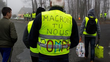 "Gilets jaunes" : quelles revendications et quelles solutions politiques et économiques ?