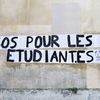 Un message inscrit par des étudiants sur un bâtiment de la Sorbonne, le 18 janvier 2021, à Paris. (FIORA GARENZI / HANS LUCAS / AFP)