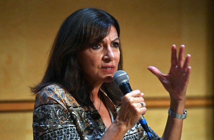 Anne Hidalgo s'exprime à Montpellier (Hérault) le 7 septembre 2021. (PASCAL GUYOT / AFP)