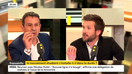 Eric Mettout (à g.) de "L'Express", et Christophe Pierrel,&nbsp;ancien chef de cabinet adjoint de François Hollande à l’Elysée, le 18 avril 2018. (RADIO FRANCE / FRANCEINFO)