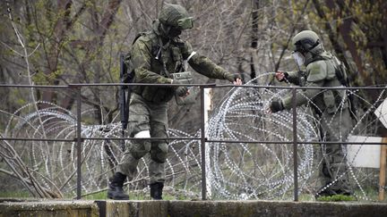 Soldats russes en Ukraine (illustration). (ALEXANDER NEMENOV / AFP)