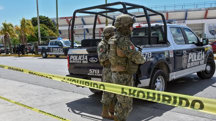 Des policiers mexicains à Cancún (Mexique), le 3 juillet 2019. (Photo d'illustration) (ELIZABETH RUIZ / AFP)