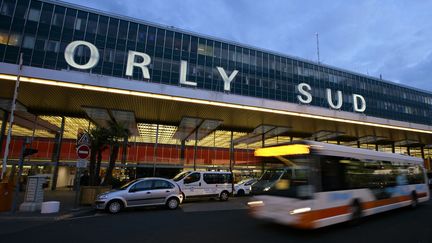 L'aérogare d'Orly Sud à Orly (Val-de-Marne). Photo d'illustration. (ALEXANDER KLEIN / AFP)